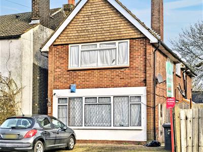 Property image of home to buy in London Road, Shenley